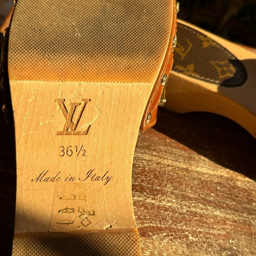 LOUIS VUITTON Brown Leather LV Monogram Cottage Mule Wood Clog Sandals 6.5 - Picture 10 of 17